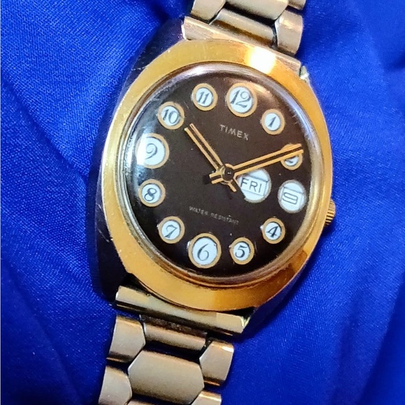 Timex Other - Timex Vintage Retro Dial Day Date Manual Wind Men's Watch